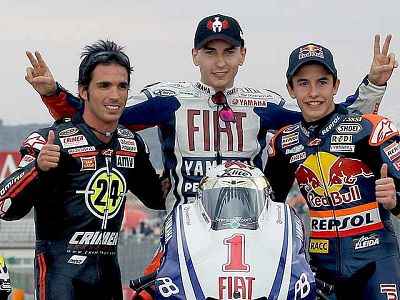 Julián Simón, subcampeón de Moto2 con un tercer puesto en Cheste