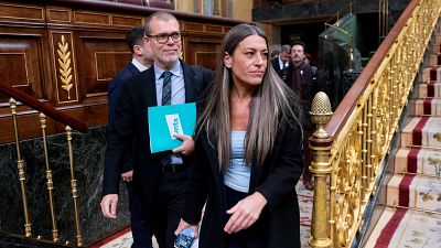 Junts dice que el 25% de las ayudas antiaranceles irán a Cataluña y el Gobierno señala que repartirá por exportaciones