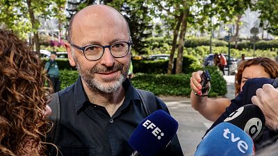 Procesan al hermano de Ximo Puig por estafa y falsedad documental en ayudas de la Generalitat al valenciano