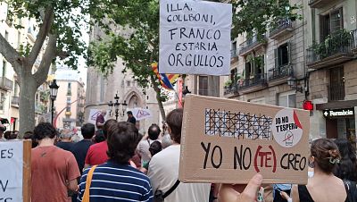 Concentración en Barcelona contra la visita del papa