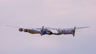 Lanzado con éxito un avion cohete de la compañía Virgin Galactic al espacio