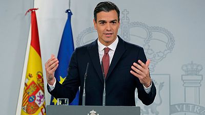 El Gobierno cambiará la ley para que la banca pague el impuesto de las hipotecas y "nunca más" los españoles