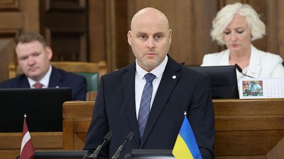 El opositor de centro-derecha Andris Kulbergs se convierte en primer ministro de Letonia