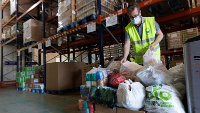 La ley contra el desperdicio prevé multas de hasta 60.000 euros para los establecimientos que tiren comida