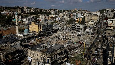 Israel ataca un lanzacohetes de Hizbulá y prohíbe a los libaneses volver al sur en el tercer día de tregua