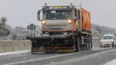 ÚLTIMA HORA | El temporal de nieve corta carreteras en Aragón y Castilla y León y provoca inundaciones en Extremadura