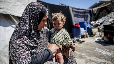 Madres y recién nacidos, las víctimas más invisibles de la hambruna en Gaza