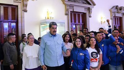Maduro afirma que "no van a poder con Venezuela" y evita hablar sobre el Cartel de los Soles