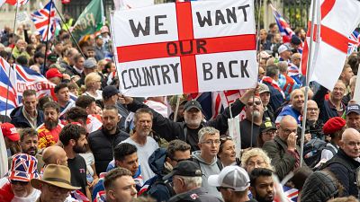 Más de 100.000 personas participan en una marcha de la extrema derecha en Londres contra la inmigración irregular