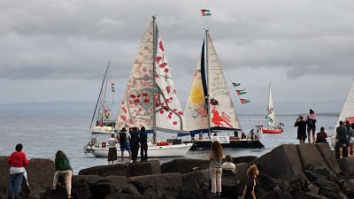 Meloni retira las fragatas que protegían a la Flotilla con ayuda a Gaza e insta a los activistas a que se vuelvan Meloni retira las fragatas que protegían a la Flotilla con ayuda a Gaza e insta a los activistas a que se vuelvan