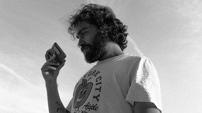 Miguel Gómez, autor de 'La cultura del desesfuerzo': "El trabajo se ha convertido en una exigencia casi espiritual"