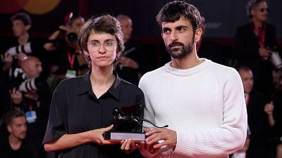 Israel amenaza con retirar la ciudadanía a los directores del documental 'Naza', premiado en Venecia