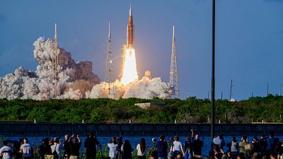 Los astronautas de la misión Artemis II ponen rumbo a la Luna