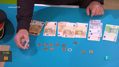 Monedes falses: com saber si ho són i què fer amb elles? | L'altaveu - L'altaveu | Veure