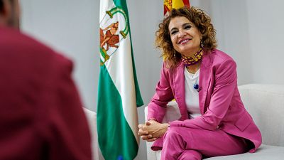 Montero (PSOE) ve el 17-M como un "referéndum": "Están en grave riesgo los servicios públicos en Andalucía"