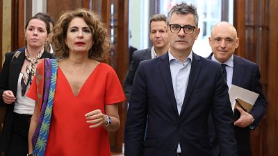 Montero ve una "vergüenza" que el PP quiera llevar al Gobierno al Constitucional si no hay presupuestos generales