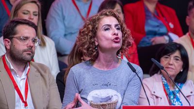 Montero cree una "vergüenza" la sentencia de Alves y que se cuestione el testimonio de una víctima: "Estamos contigo"