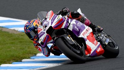 Jorge Martín gana la carrera al sprint y sigue metiendo presión a Bagnaia