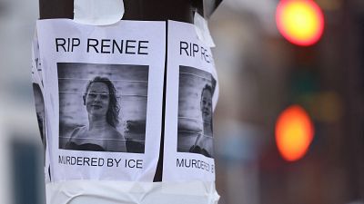 Muere una mujer tiroteada por un agente de migración durante una redada en Minnesota, EE.UU.