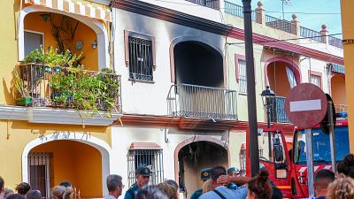 Mueren cuatro personas de una misma familia en un incendio en Guillena, Sevilla