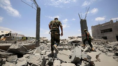 Al menos ocho muertos en una nueva oleada de bombardeos de EE.UU. a las afueras de Saná, Yemen