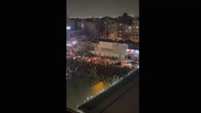 Multitudinaria manifestación en Teherán tras doce días de protestas contra el régimen en Irán