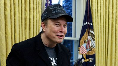 Musk obliga a los funcionarios de EE.UU. a responder un correo explicando su trabajo para mantener su empleo