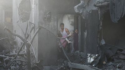 La ONU pide corredores humanitarios en Gaza:  "Si no mueren por las bombas lo harán por el asedio"