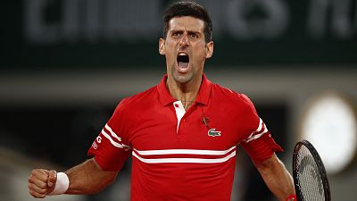 Djokovic frena el idilio de Nadal con Roland Garros en un duelo para la historia