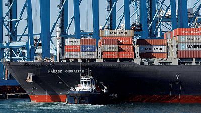 Las navieras Maersk y Hapag-Lloyd suspenden sus rutas a través del Mar Rojo ante los ataques a barcos