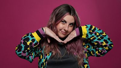 Nebulossa, primeros invitados del nuevo videopodcast de RTVE Play, 'Un buen momento', con Carolina Iglesias