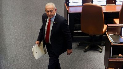 El primer ministro israelí defiende el control del sur de Líbano.