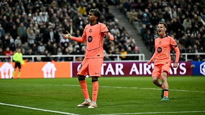 El Barça logra un empate de oro en Newcastle con un gol de Lamine Yamal de penalti en el minuto 96