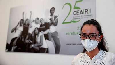 Nilofar, "feliz en España, pero no puedo olvidar a mi país" - Informativo 24h | Ver Nilofar, "feliz en España, pero no puedo olvidar a mi país" - Informativo 24h | Ver