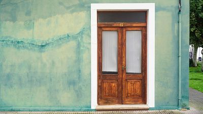 Las ocupaciones de inmuebles caen un 5,5% desde 2021 pese al repunte del último año