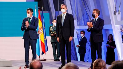 El rey apela a "la unidad, la solidaridad y la concordia" en España durante su ofrenda al apóstol Santiago