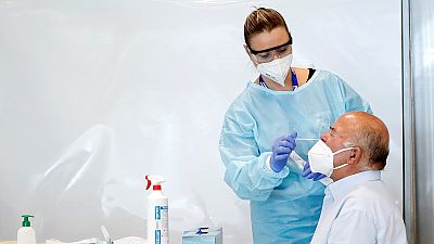 La OMS: ni el remdesivir ni la hidroxicloroquina reducen la mortalidad por la COVID-19