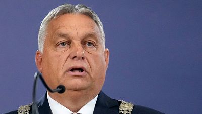 Orbán califica como un "chiste" el informe de Bruselas que considera que Hungría ha dejado de ser una democracia plena
