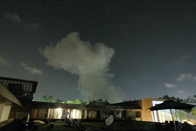 La OTAN ataca por segunda noche consecutiva a las fuerzas de Gadafi en Trípoli