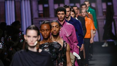 Pablo Erroz se desmarca de la costura y sueña a lo grande: "Tengo una ambición desmedida, como Tangana"