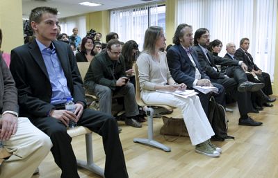 Por primera vez se juzga por lo civil al creador de un programa que permite descargar archivos sonoros - Ciencia y tecnología en Rtve.es | Ver Por primera vez se juzga por lo civil al creador de un programa que permite descargar archivos sonoros - Ciencia y tecnología en Rtve.es | Ver