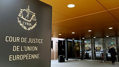 El TJUE obliga a pagar el mismo complemento a las pensiones a hombres y mujeres con dos o más hijos
