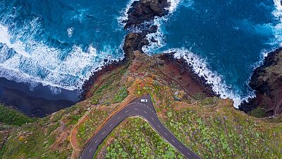 Radiografía de la isla de La Palma: un día a día condicionado por la naturaleza desde siempre
