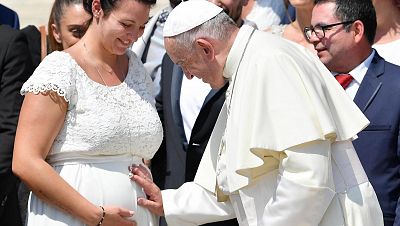 El papa Francisco convoca a 30 premios Nobel para reflexionar sobre el futuro de la fraternidad humana y la paz