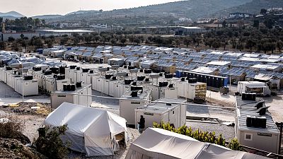 La situación mejora en Lesbos pero las ONG critican la falta la solidaridad de la UE