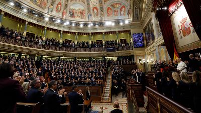 Tercer día de la visita de León XIV a Madrid, en imágenes: de la ovación en el Congreso hasta el rezo en la Almudena