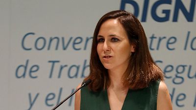 Belarra anuncia su intención de ampliar los permisos de maternidad y paternidad a seis meses