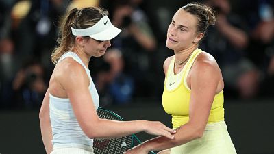 Sabalenka no da opción a una brava Badosa y disputará su tercera final consecutiva en Australia