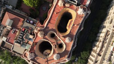 La Pedrera i els patis interiors: així va trencar Gaudí tots els esquemes La Pedrera i els patis interiors: així va trencar Gaudí tots els esquemes