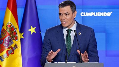 Sánchez no descarta reunirse con Puigdemont incluso antes de ser amnistiado y critica las votaciones del PP con Junts